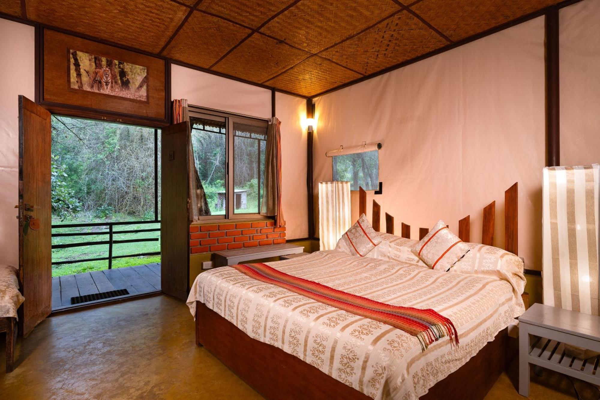 Jungle Hut Hotel Masinagudi Kültér fotó